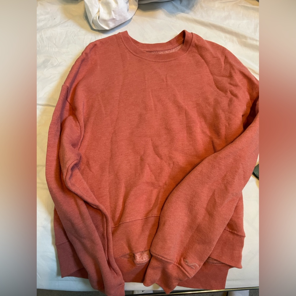 Hollister Crew Neck (Coral)